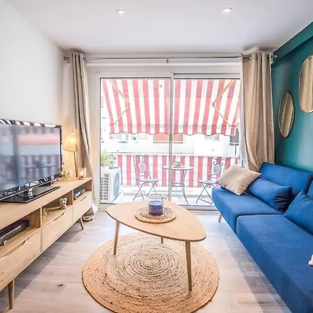 4 Couchages Climatise Direct Wifi Parking Apartment